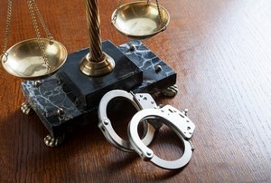 решение вопроса об уголовной ответственности